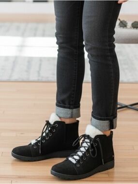 Eileen Fisher Black Suede Lace-Up Ankle Booties with Sherpa Tongue